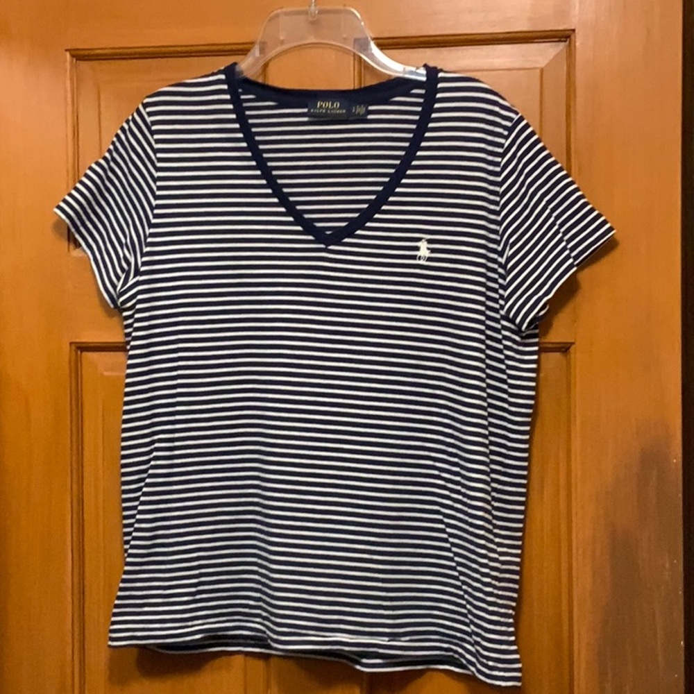 Polo navy and white striped T-shirt
